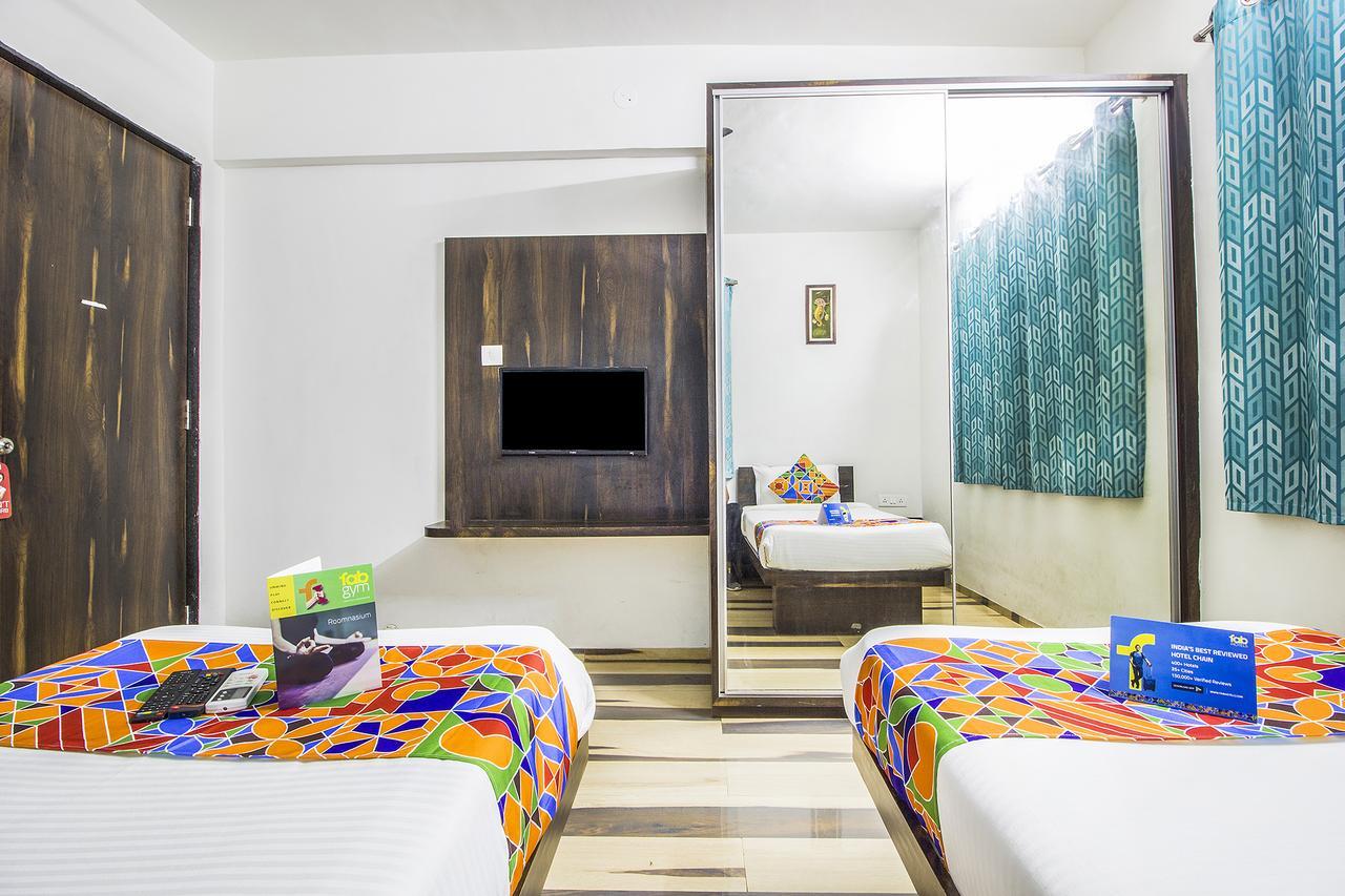 Fabhotel Pruthamesh Pride Нашик Екстер'єр фото