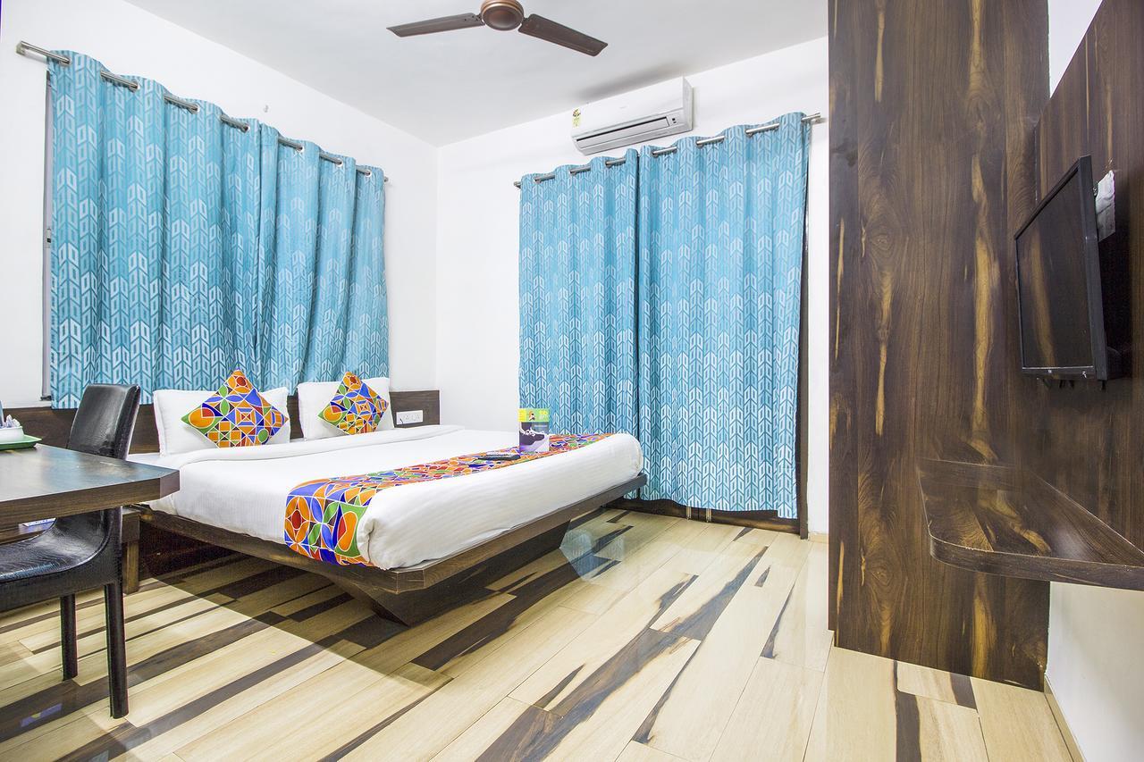 Fabhotel Pruthamesh Pride Нашик Екстер'єр фото